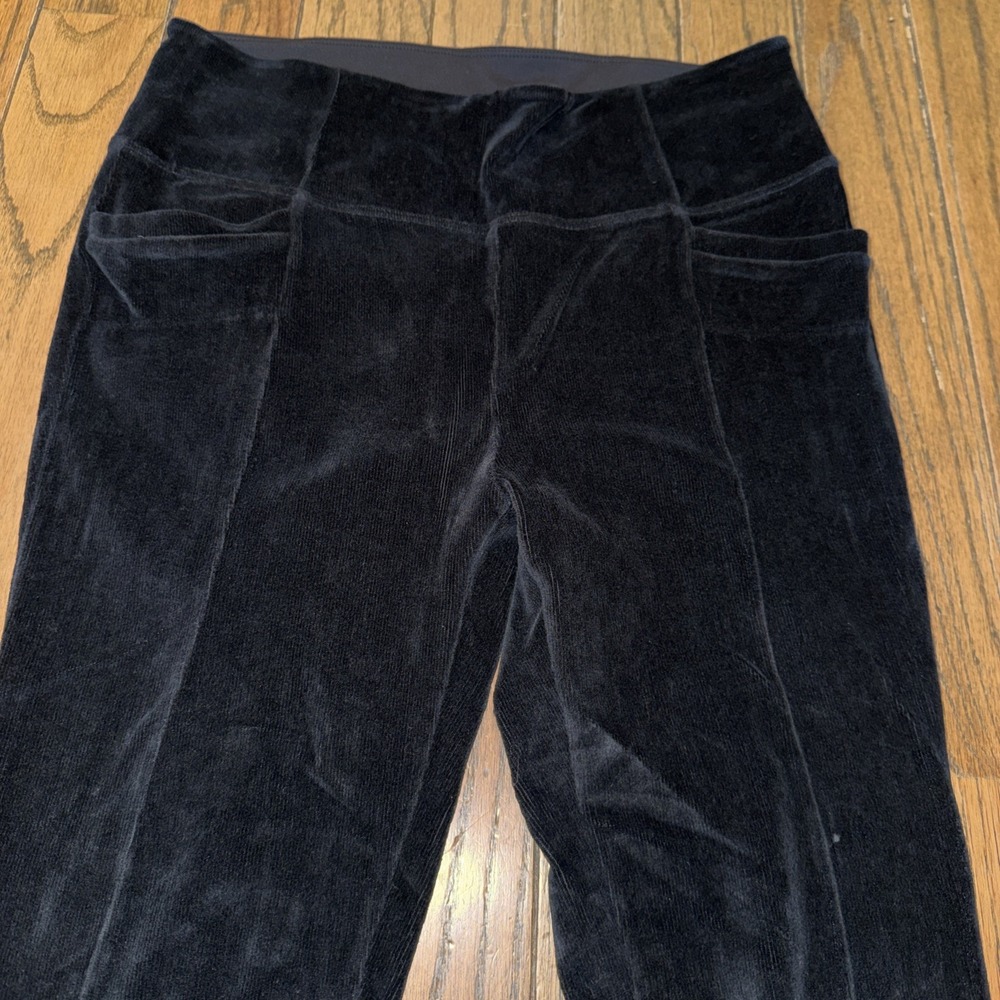 Athleta Metro Mid Rise Velour Cord‎ Large Black Stash Pocket Legging 28" - Picture 2 of 5